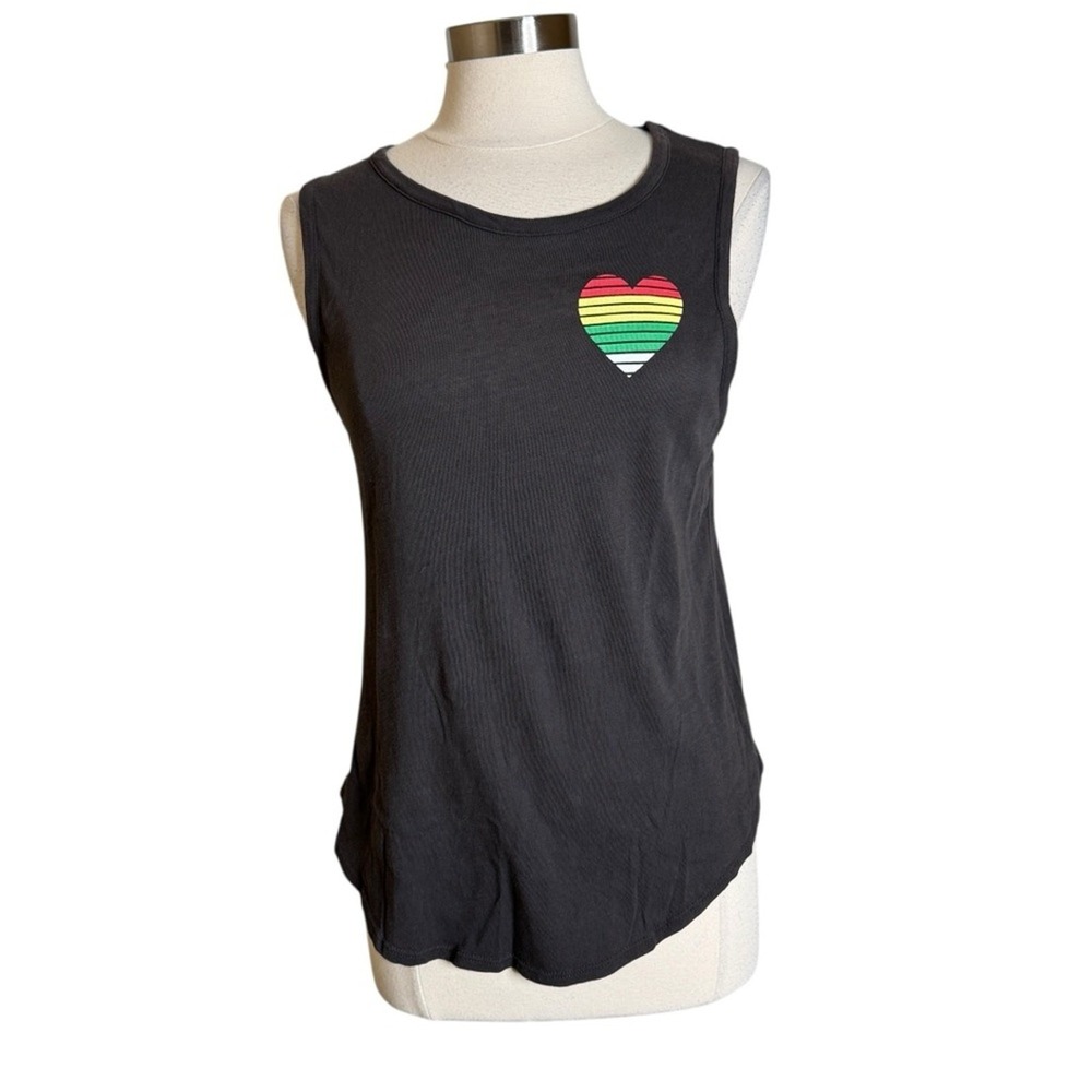 Chaser Heart Chest Graphic Tank Top Sleeveless Shirt Women's Size Large Gray